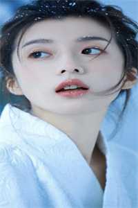 穿书后，她在冷情大疯批心头蹦迪林安安顾明浩无删减全文