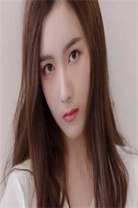 穿成炮灰女主后，引诱了疯批暴君畅读