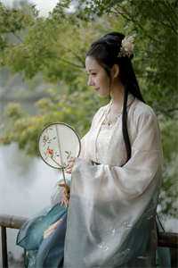 女儿被做成直播傀儡后，我杀疯了的小说