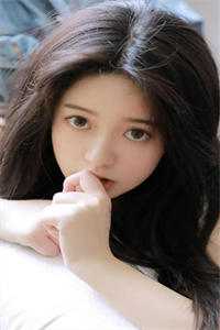 精品推介小妾眼一红,王爷他抱着哄江雨菱
