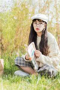 短篇小说王爷每日一问,小妾今天宅斗了吗