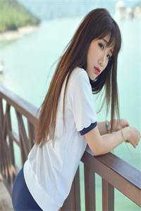职业女友，亲他一下八百万是哪本