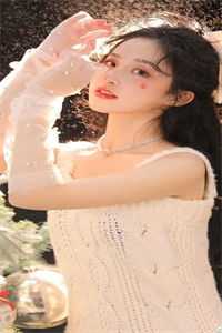 飞鸟不归林，落花无相逐好书