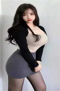 穿成炮灰女主后，引诱了疯批暴君后续+无弹窗
