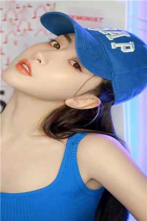 小妾眼一红，王爷他抱着哄完整文集