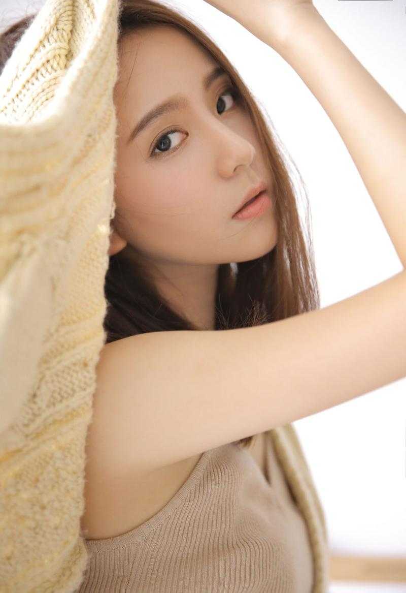 夫君迎穿越女进门那日，她觉醒了结局+番外小说