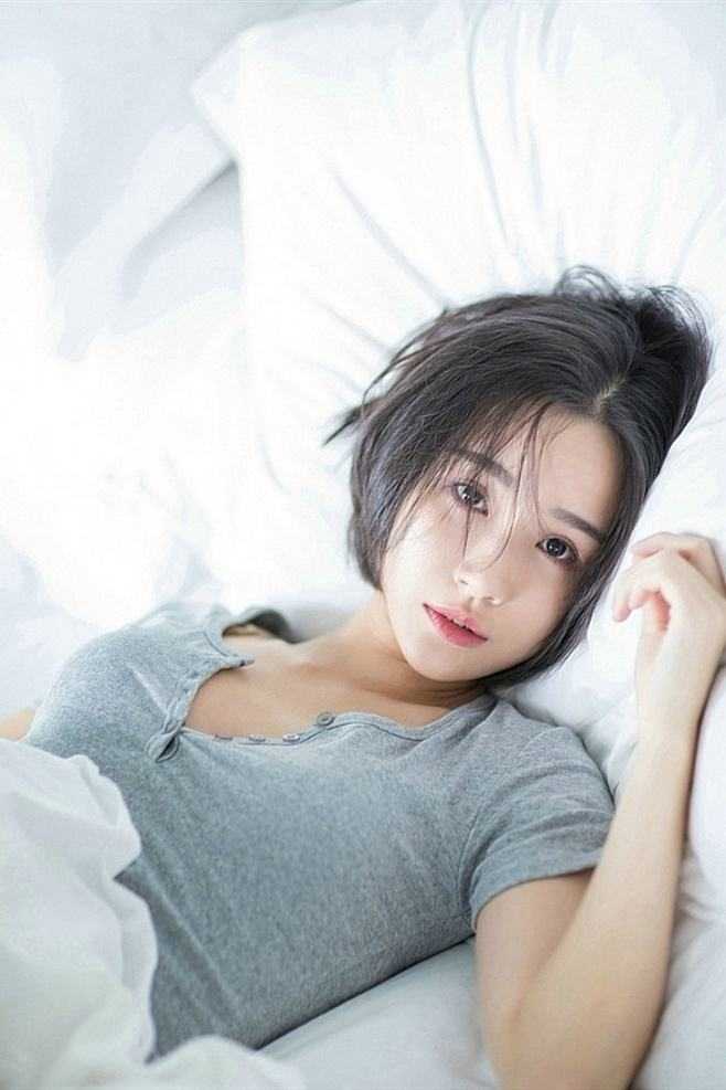 穿书后，她在冷情大疯批心头蹦迪前文+番外