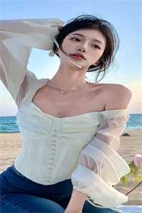 天灾！我囤满粮仓救了一帮大佬完结文